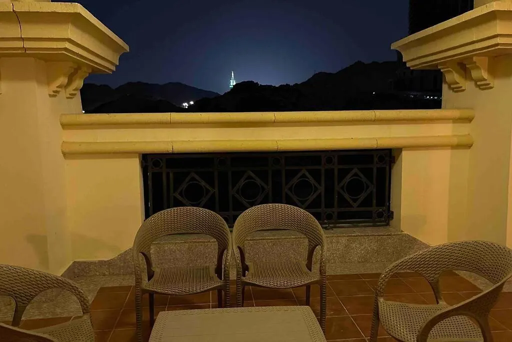 Mecca Penthouse Apartment 0*,
